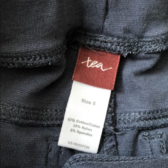 Tea Collection Leggings w/side ankle zippers - Picture 2 of 4